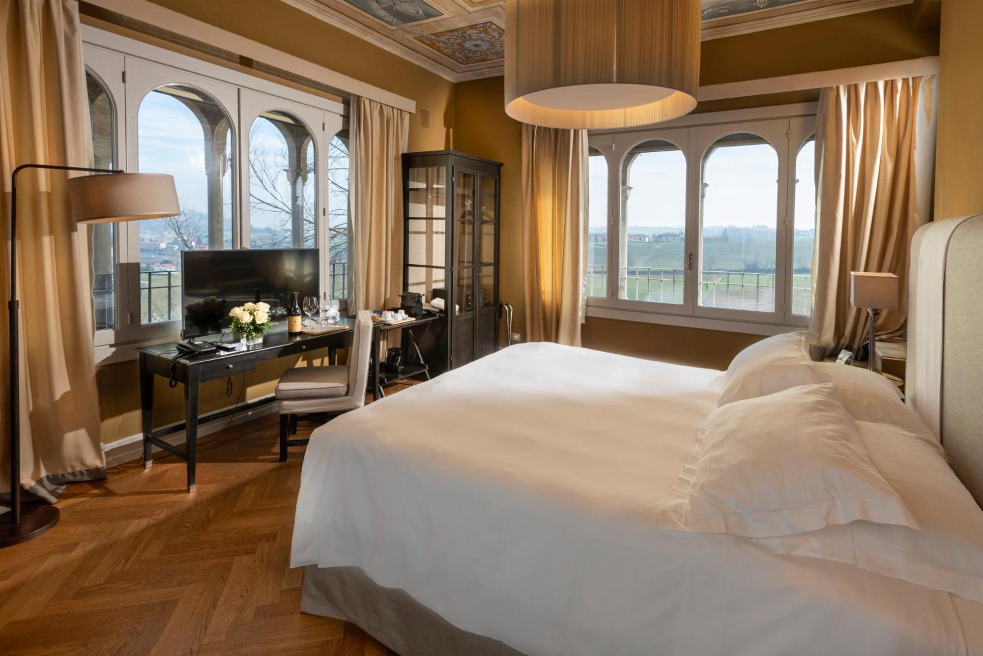 Villa Pattono Relais Костильоле-д'Астри Экстерьер фото